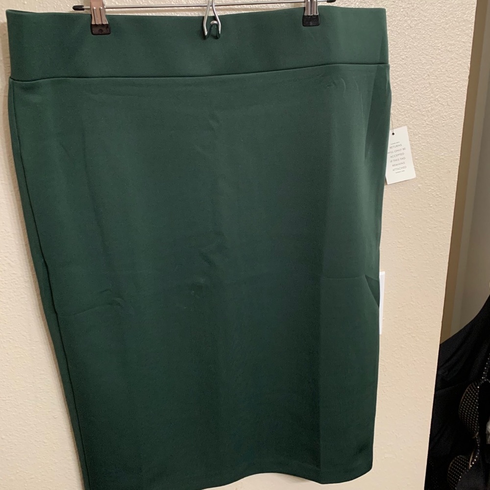 ELOQUII Neoprene skirt